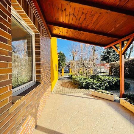 Gabi Haz Apartmanok*** Hajdúszoboszló Exterior foto